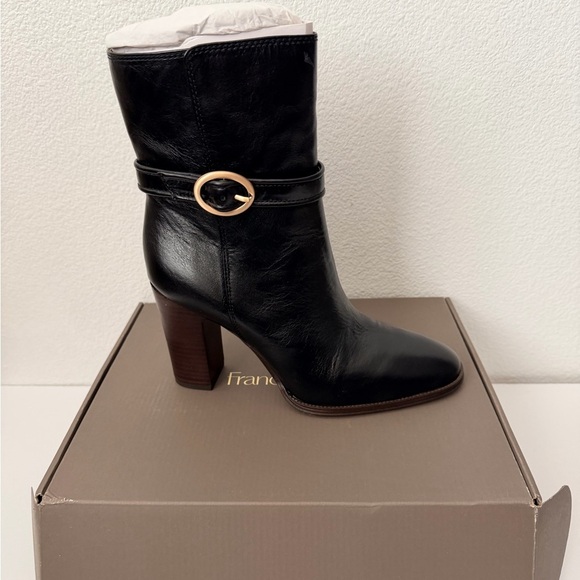Franco Sarto Shoes - Franco Sarto Women's Informa Wren Buckle Detail Heeled Booties Ankle Boot Sz 8.5